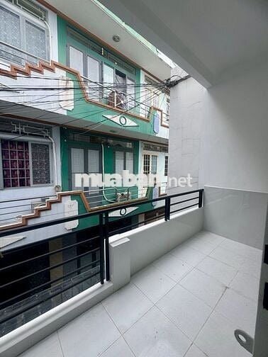 NHÀ ĐẸP 3 TẦNG, 3PN, NGUYỄN VĂN CÔNG, GẦN SÂN BAY, HẺM 3M, GIÁ 7.2 TỶ