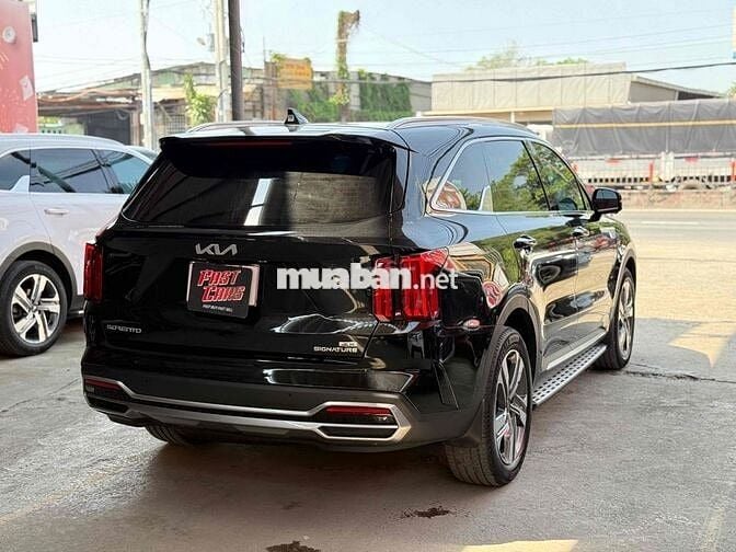 Kia Sorento 2024 Signature 2.5 AT AWD - 16000 km