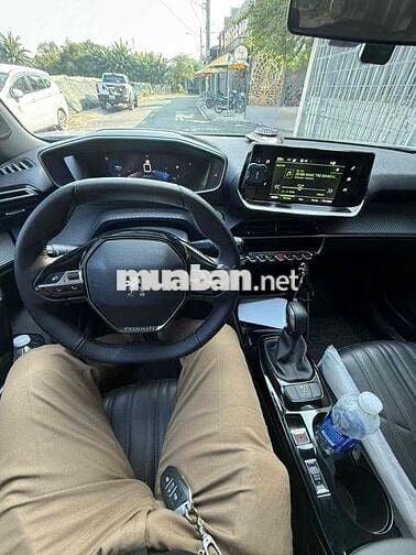 Peugeot 2008 2022 GT Line 1.2 AT - 60 km