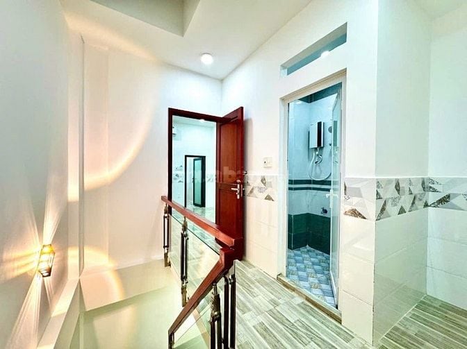 Cần bán nhà 1 sẹc Đường Trần Quý Khoách Quận 1, 50m2 Giá 3ty280 lh