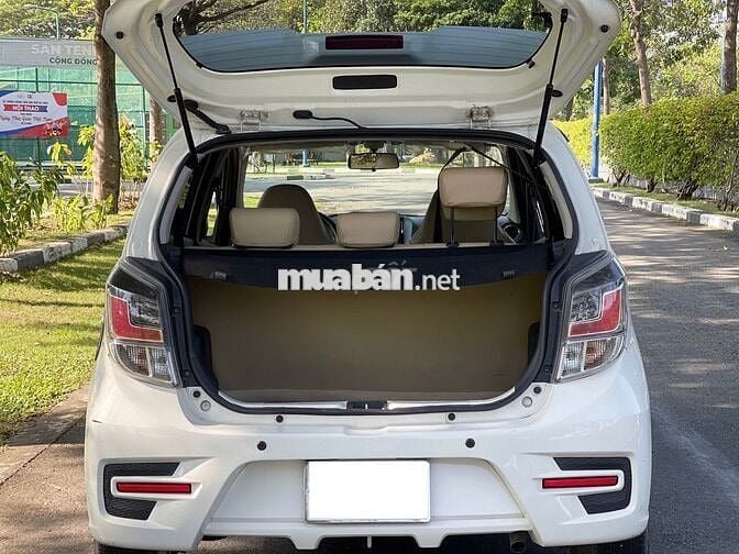 Toyota Wigo 1.2AT màu Trắng 37.000km