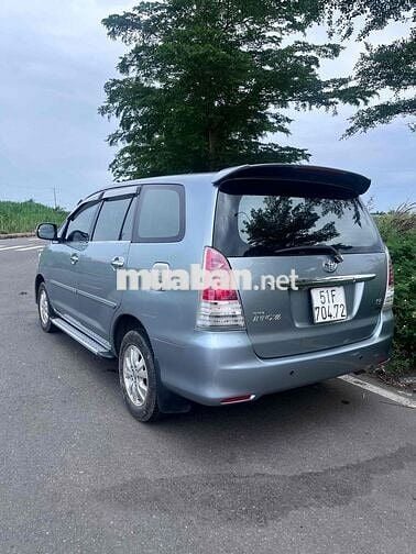 Innova 2011 GSR 7 ghê- odo 107n km.cuc đep