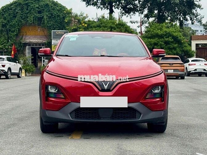 VinFast VF6 2025 Eco - 16.000 km sơn zin 100% keng