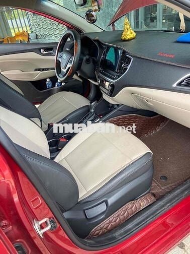 Accen 3 năm 15 ngàn kilomet bao test kiểm tra hãng