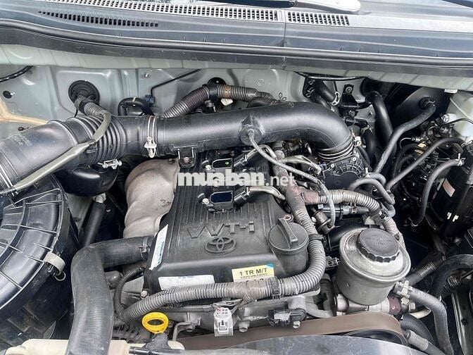 Innova 2011 GSR 7 ghê- odo 107n km.cuc đep