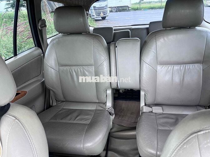 Innova 2011 GSR 7 ghê- odo 107n km.cuc đep