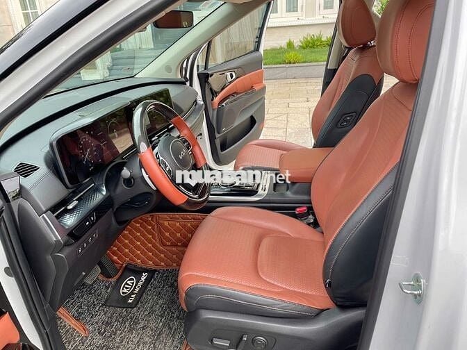 Kia Carnival 2023 Signature 2.2D Lên 100tr đồ chơi