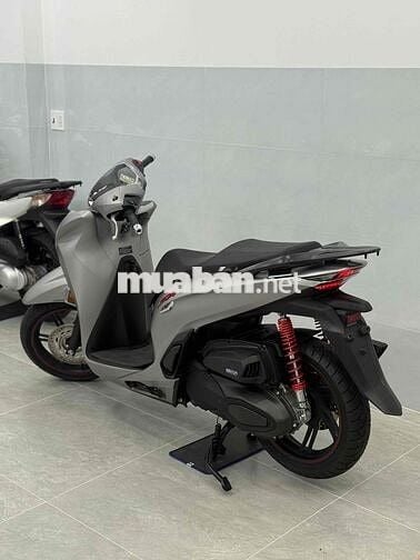 Sh350i 2023 xám bạc lướt 3000km