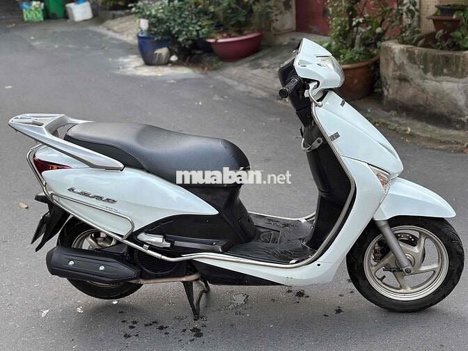 cần bán xe lead 2010 bstp chính chủ