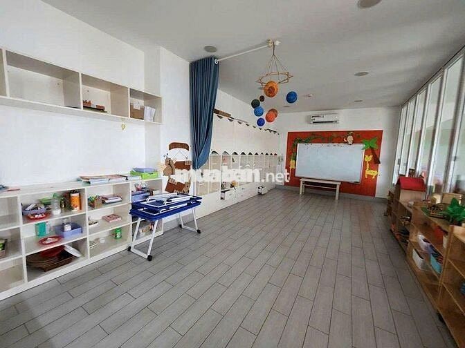 Nhà Mặt Tiền Quận 6 – 18x11m 3 Lầu ST Phù Hợp Mọi Mô Hình Kinh Doanh!