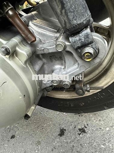 cần bán xe lead 2010 bstp chính chủ