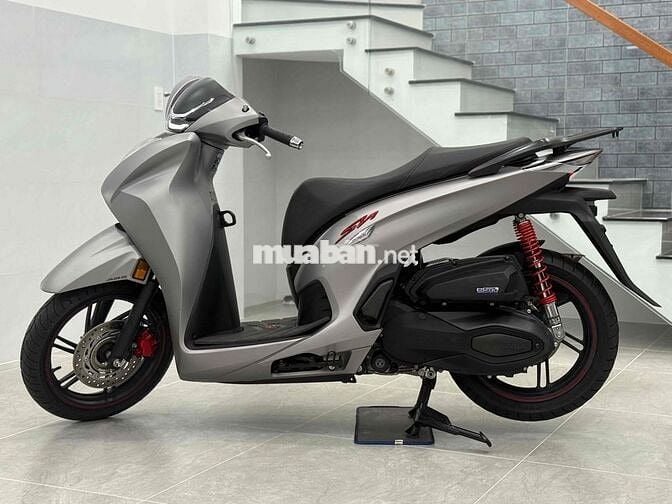 Sh350i 2023 xám bạc lướt 3000km