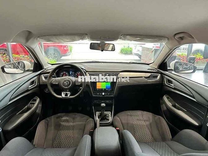 MG5 MT mẫu xe giá *** hiện tại