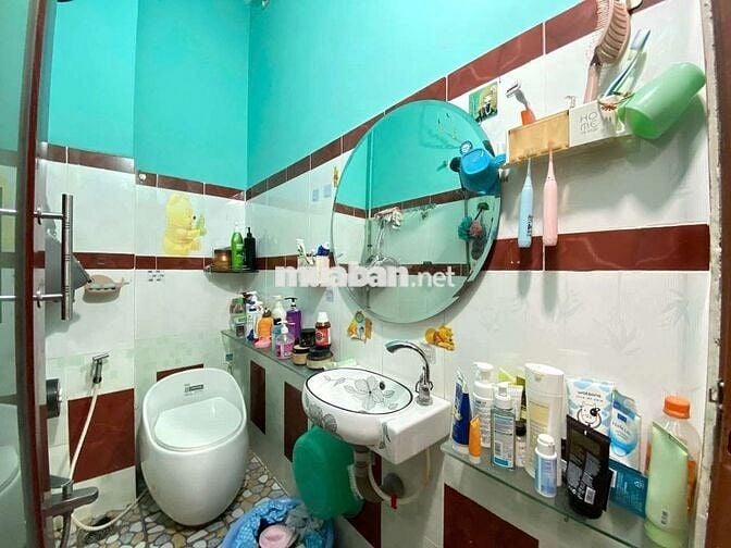 2//NGẮN QUANG TRUNG.KHU NHÀ PHỐ LIỀN KỀ.GẦN TRƯỜNG HỌC.CHỢ.KHU AN NINH