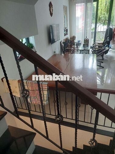 Bán nhà 4t mặt tiền Lý Thái Tổ,TK, ĐN