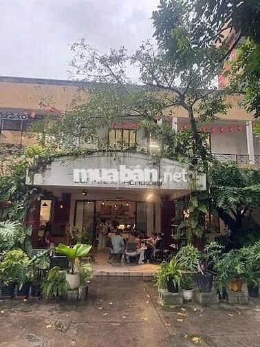 CHO THUÊ BIỆT THỰ SÂN VƯỜN 158 XVNT, QBT, DT 22x18M, TRỆT 1 LẦU, 80TR