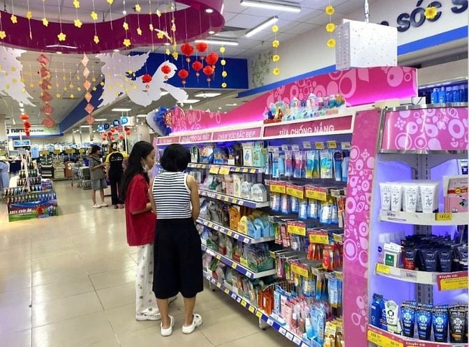 Tuyển Gấp 2 chị Tạp Vụ làm tại Siêu Thị Coop.mart Tp.HCM. Đi Làm Ngay