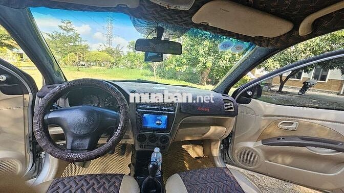 2005 1.1 MT - 200000 km