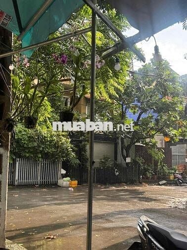 sang nhượng mặt bằng + kdc bình hưng + gần trường học