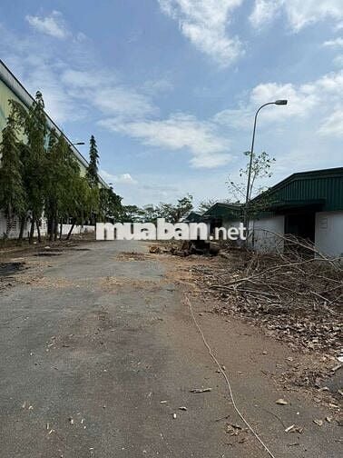 KHO XƯỞNG CÓ TÁCH LẺ (TDT 30.000m²) MT ĐÀO TRÍ, Q7