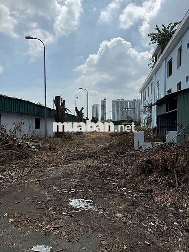 KHO XƯỞNG CÓ TÁCH LẺ (TDT 30.000m²) MT ĐÀO TRÍ, Q7