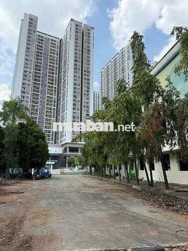 KHO XƯỞNG CÓ TÁCH LẺ (TDT 30.000m²) MT ĐÀO TRÍ, Q7