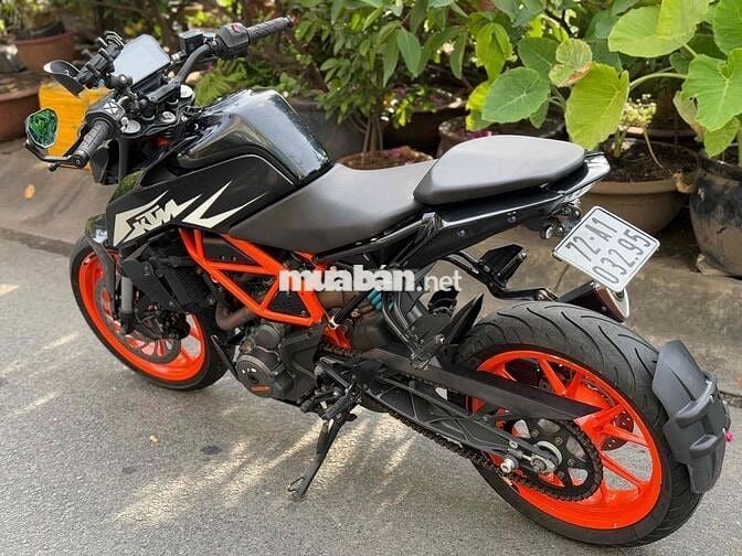 KTM duke 390 2018 , zin đẹp , chính chủ