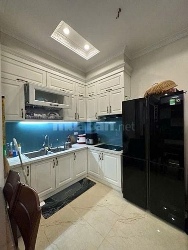 HÀNG CỰC HIẾM - PHỐ NGUYỄN SƠN - FULL NỘI THẤT - TRUNG TÂM CỦA LONG BI