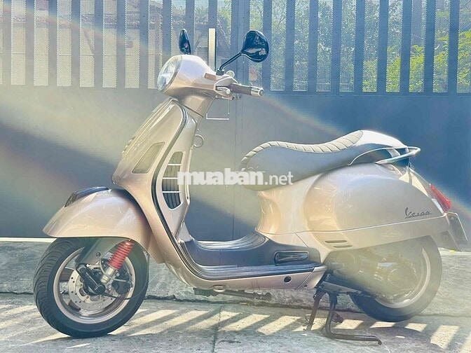 Piaggio Vespa GTS 125 2015 3VAL IE Vàng đồng