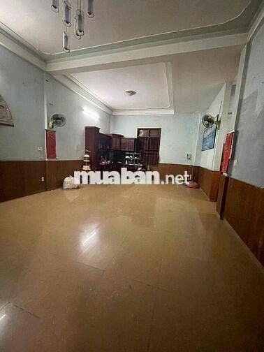 Nhờ A/e Mô Giới hỗ trợ bán Căn biệt thự 2 Mặt Tiền Nở Hậu