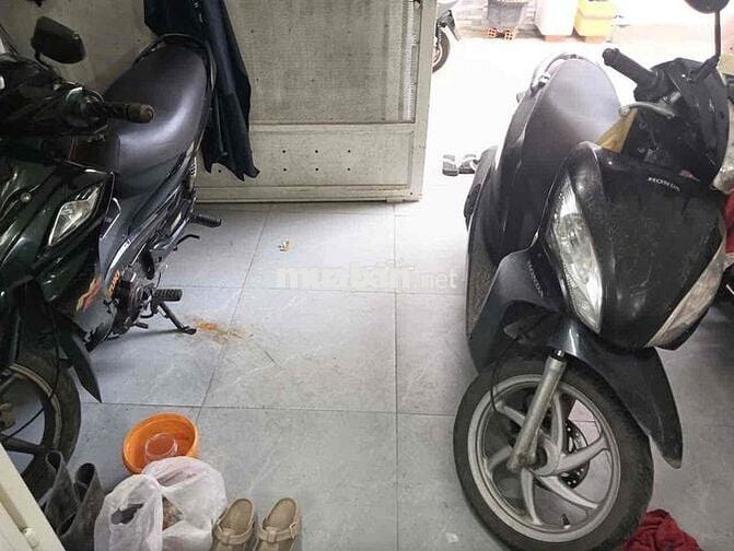 nhà mới đẹp 1 lầu 2pn 2wc hẻm xe hơi đ tam bình