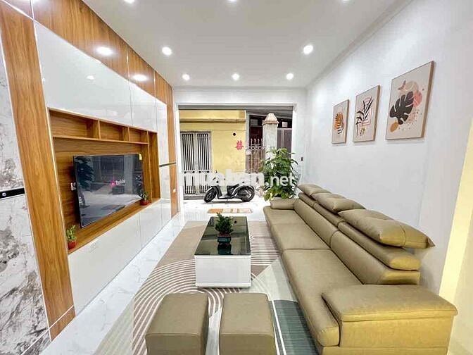 Bán nhà Tây Sơn, 30m ra mặt phố, đường ô tô, ngõ 3 gác thẳng tắp, ở lu