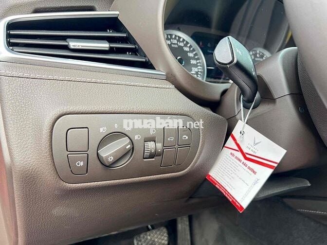 VinFast Lux A2.0 2022 - 60000 km