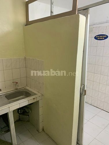 Nhà trọ cho thuê tọa lạc tại Ngõ 199 Phố Lò Đúc