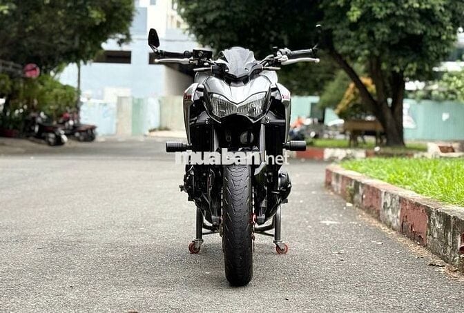 Bán Kawasaki Z900 2019 sườn đỏ siêu đẹp