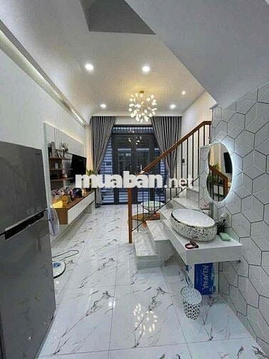 Mới keng full nội thất trệt lầu 4*10; 2pn đg xe hơi