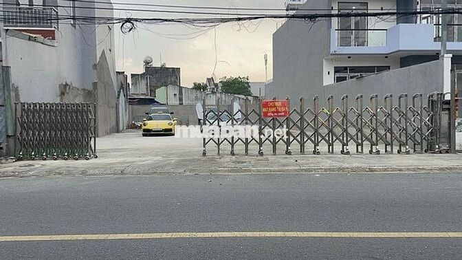 đất mặt tiền 6*26 vuông vức đẹp khu vực sầm uất