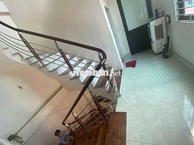 BÁN NHÀ 3 TẦNG- PHƯƠNG TRẠCH - NGAY CẦU NHẬT TÂN - 41M - NHỈNH 5 TỶ