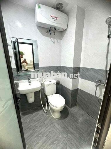 E CHÍNH CHỦ BÁN NHANH NHÀ VĨNH HƯNG . HOÀNG MAI