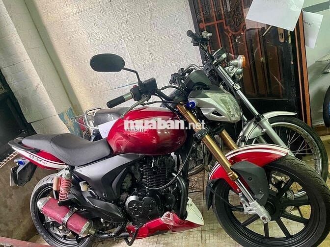 Benelli 150 Đỏ Êm ngon Sạch đẹp