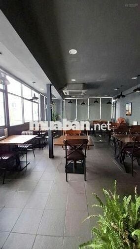 🤩MỚI SANG LẠI NHÀ MẶT TIỀN TRẦN KHẮC CHÂN Q1 - 4m x 15m - 35tr/Tháng