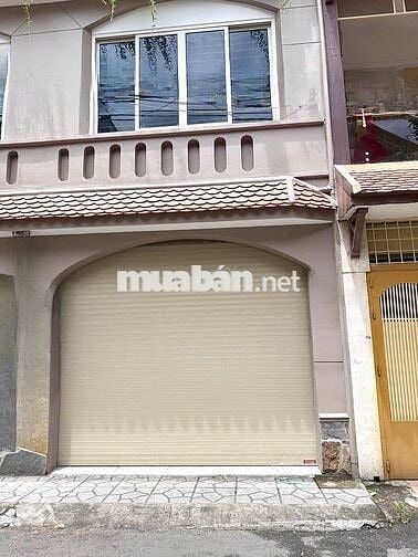 Cho Thuê Mặt Bằng Đường Trần Hữu Trang, Phú Nhuận ( MB Đẹp + 1 Phòng )