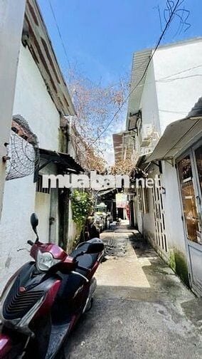 MẶT TIỀN NGAY TÂN QUÝ - 2 Tầng - 50m2 - CHỈ 5T nhỉnh