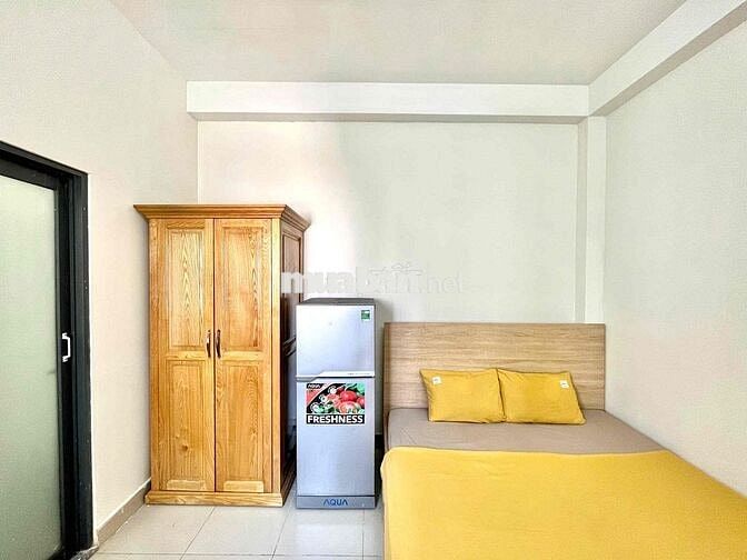 Ở NGAY! PHÒNG CỬA SỔ TRỜI SÁT NHÀ GA T3 CÓ THANG MÁY - NHÀ MẶT TIỀN