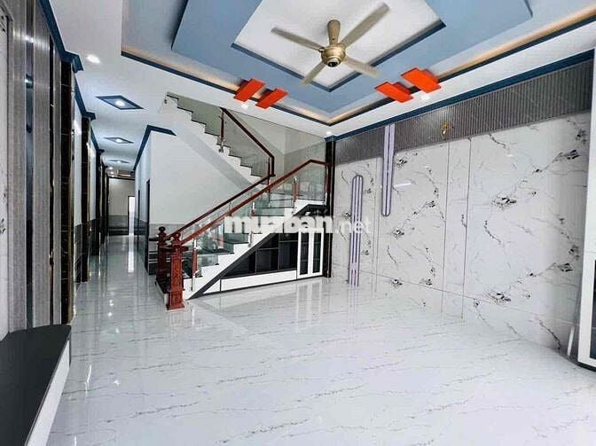 Bán nhà mặt tiền đường Đoàn Văn Diệu. cách chợ Bình Chánh 15p