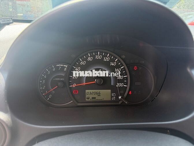 Mitsubishi Attrage MT 2024 Trắng 32000 km