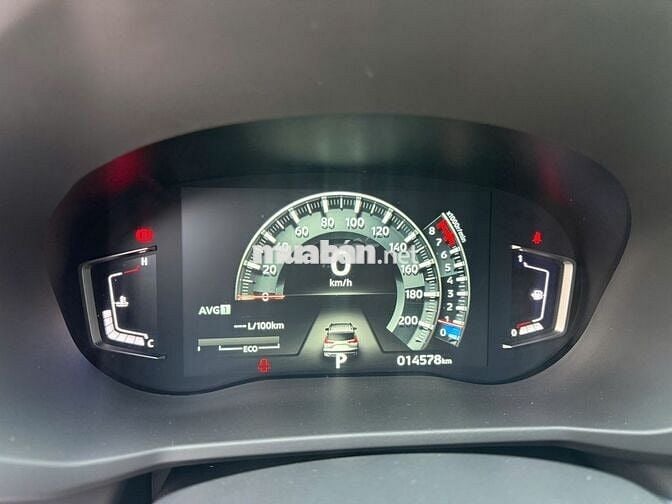 Mitsubishi Xpander Cross 2025 Trắng - Od 14500 km