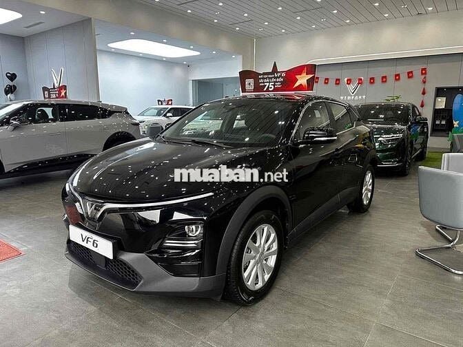 VinFast VF6 Eco - Hổ trợ vay 90% 82 triệu nhận xe