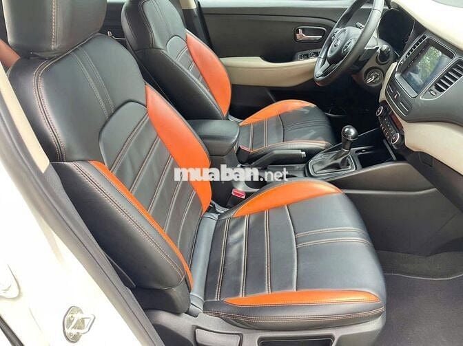 Kia Rondo 2018 2.0 GAT - 80,000 km xe cực cọp.