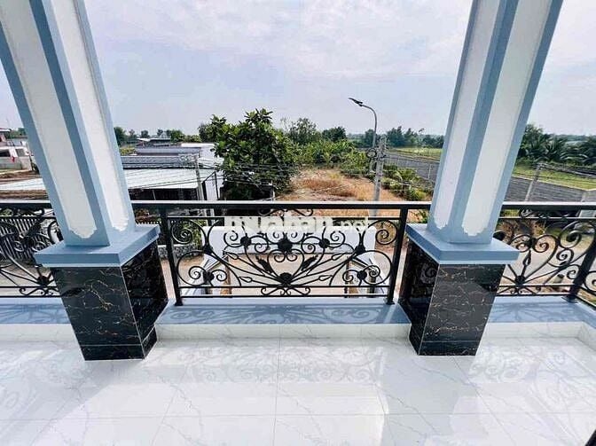 Bán nhà mặt tiền đường Đoàn Văn Diệu. cách chợ Bình Chánh 15p